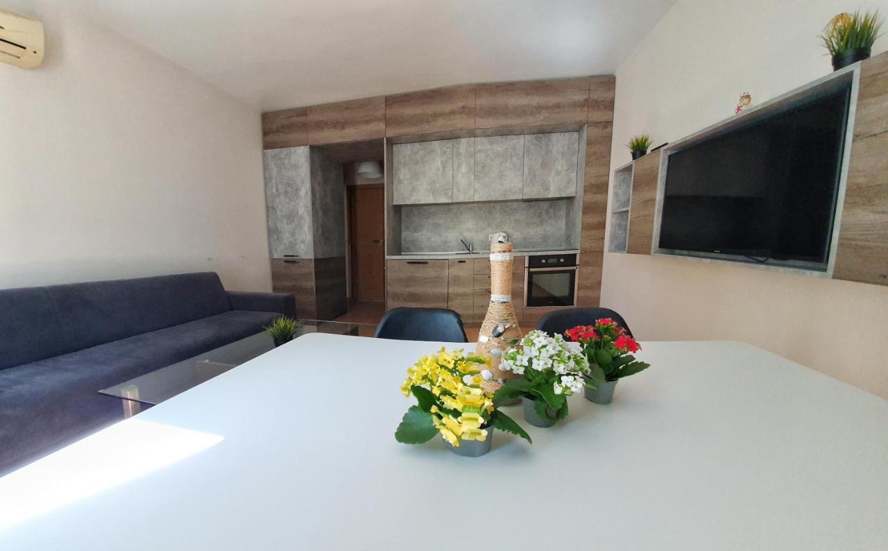 Apartments In Atlantic Pomorie Esterno foto